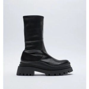 ZARA black low heel sole ankle lug boots